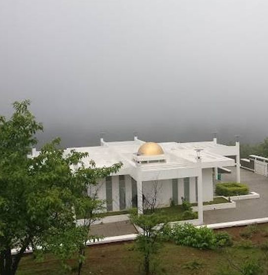 Arhatic Yoga Ashram